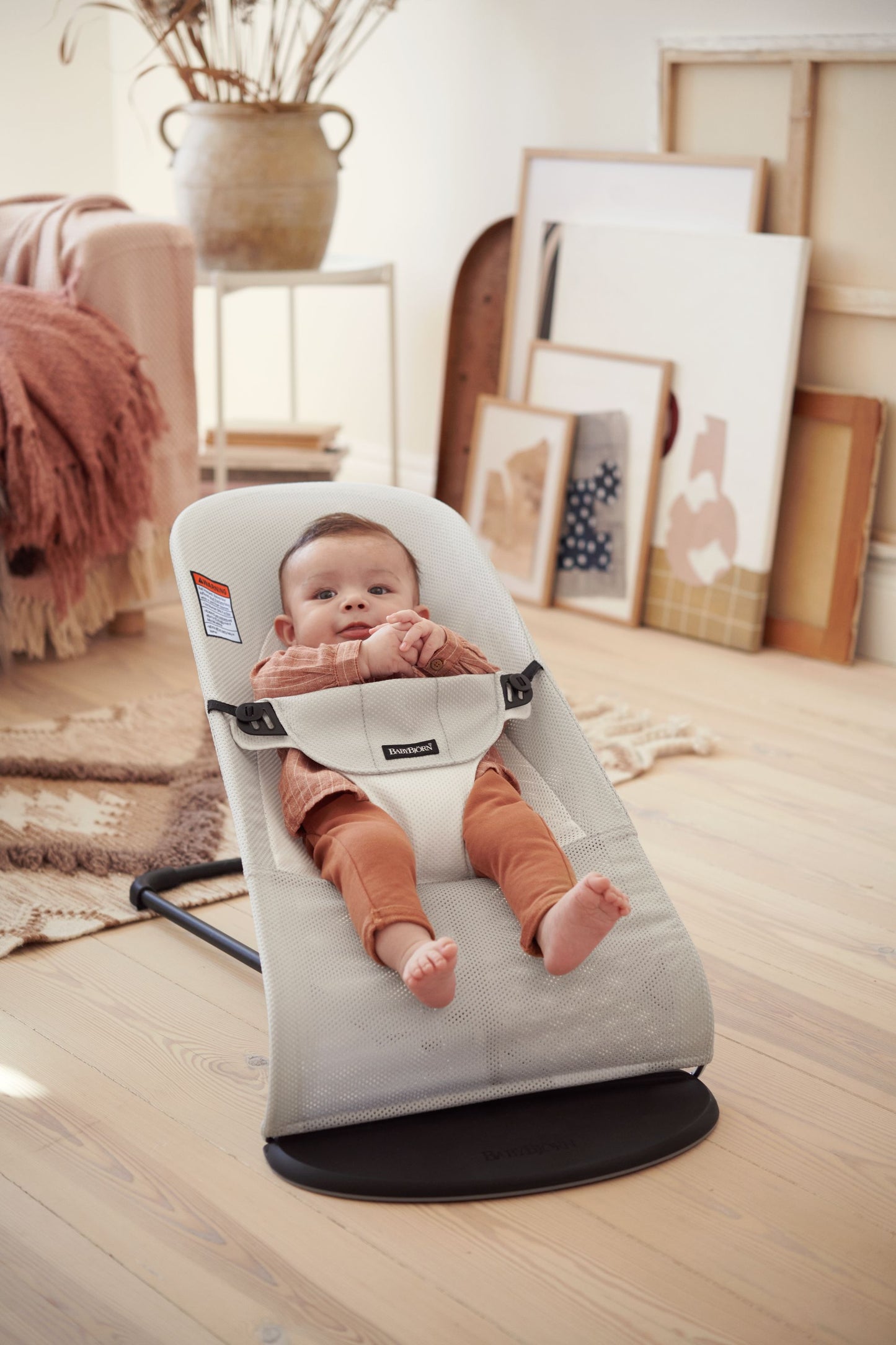 BabyBjörn Bouncer Balance Soft, Mesh, Silver/White , Lightweight & Portable